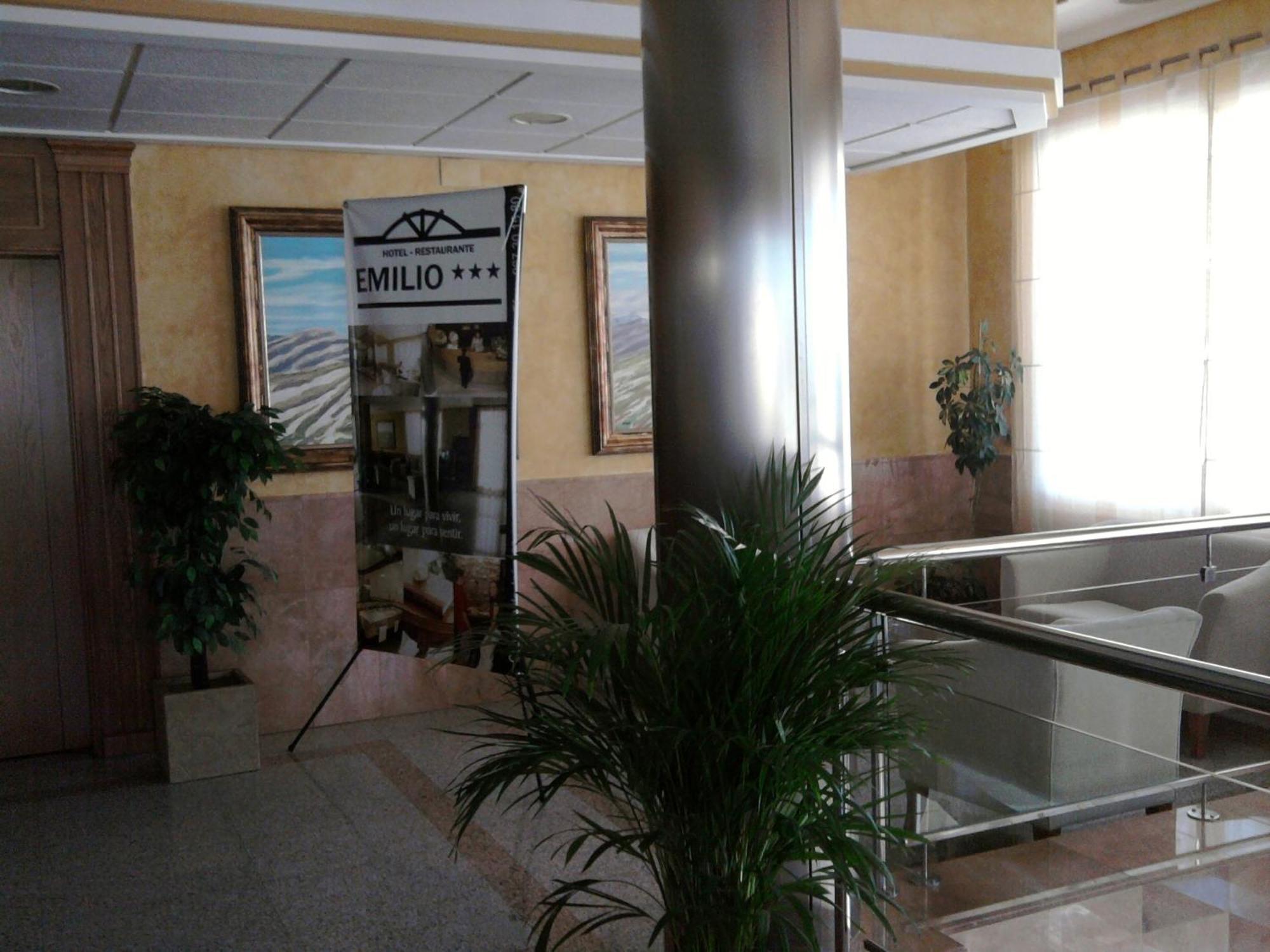 Hotel Restaurante Emilio Hellin Luaran gambar