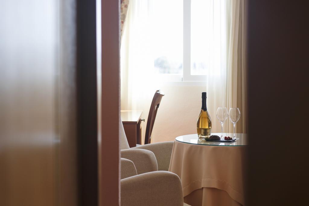 Hotel Restaurante Emilio Hellin Luaran gambar